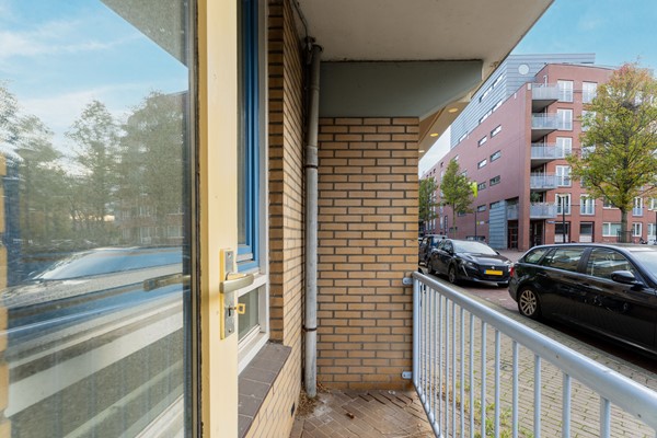 Medium property photo - Sumatrastraat 139A, 1094 LW Amsterdam